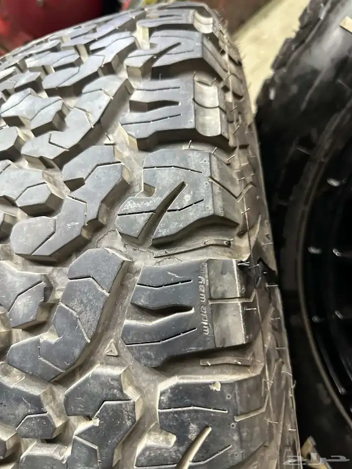 جنوط ميثود 6 مسمار مع كفرات نص حجري ودواي مقاس 17 1