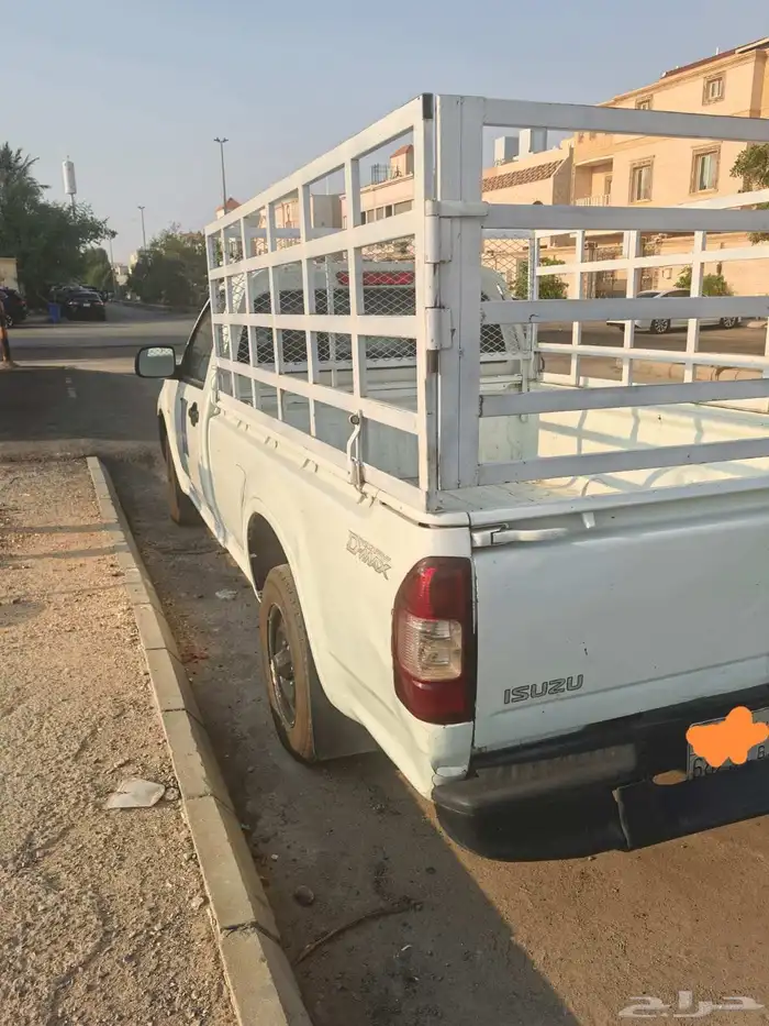 ايسوزو ديماكس 2008 بنزين 3