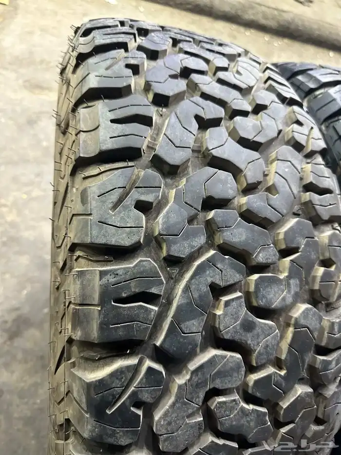 جنوط ميثود 6 مسمار مع كفرات نص حجري ودواي مقاس 17 9