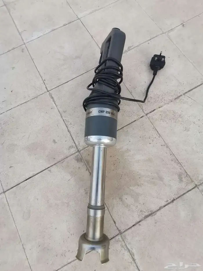 للبيع  سخانه تبريد  مضرب كهربائي  ثقل شاورما  طرحات خبز 0