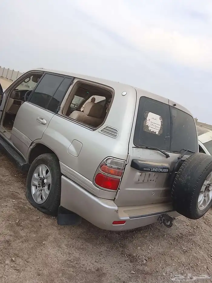 قطع غيار لاندي كروزر تشليح جده 0