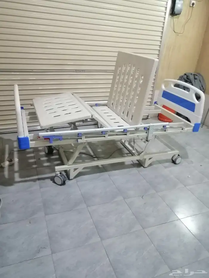 سريرطبي كهربائي 8