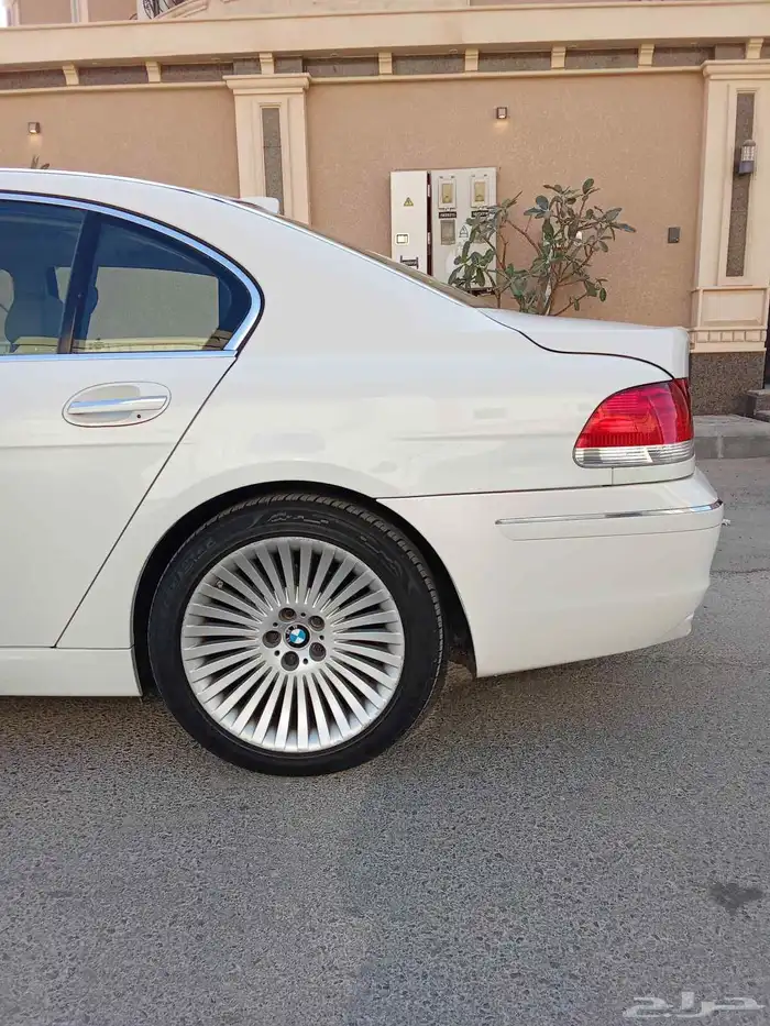 بي ام دبليو 2006 تم البيع تم البيع 14