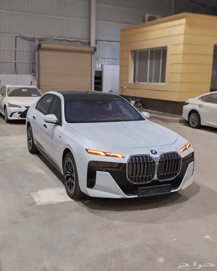 بي ام دبليو 735 موديل 2025 0