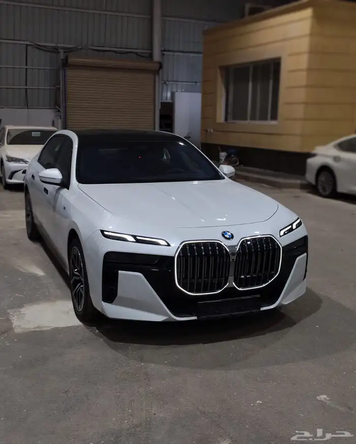 بي ام دبليو 735 موديل 2025 2