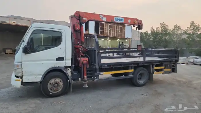 دينا ميتسوبيشي 2011 0