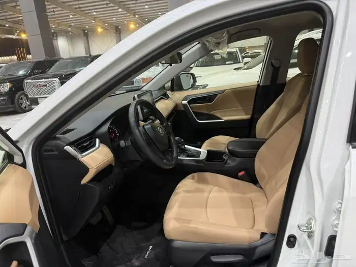 تويوتا راف فور 2024 8