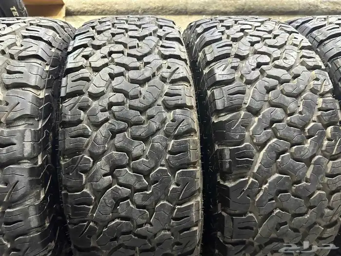 جنوط ميثود 6 مسمار مع كفرات نص حجري ودواي مقاس 17 10