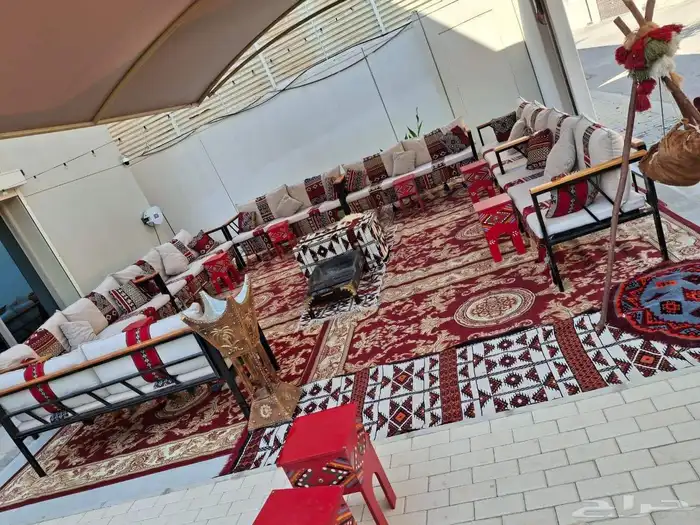 تاجير جلسات شعبيه خيم بيت شعر تاجير كرسي ملكي 0