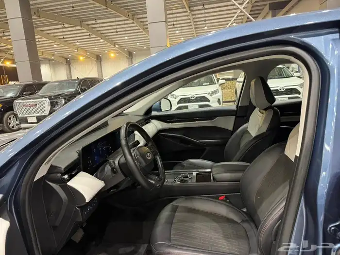 فورد تورس 2023 8