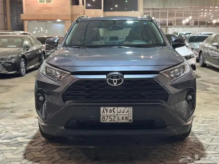 تويوتا راف فور 2025 XLE فل كامل شبه الجديد 1