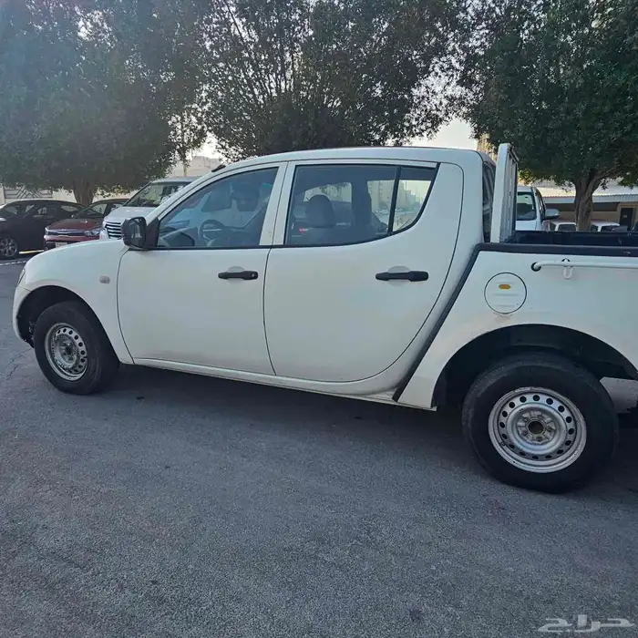 ميتسوبيشي بيكب2015 5