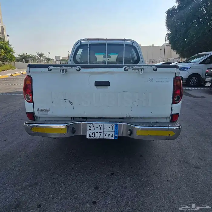 ميتسوبيشي بيكب2015 4