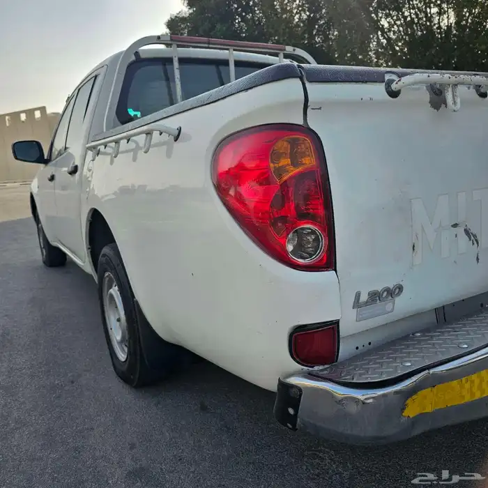 ميتسوبيشي بيكب2015 10