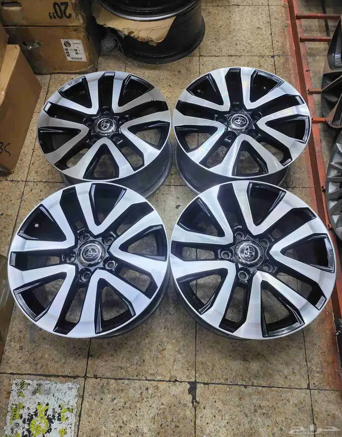 جنوط جيب لاندكروزر مقاس 20 اصلي وكاله موديل 2019 7