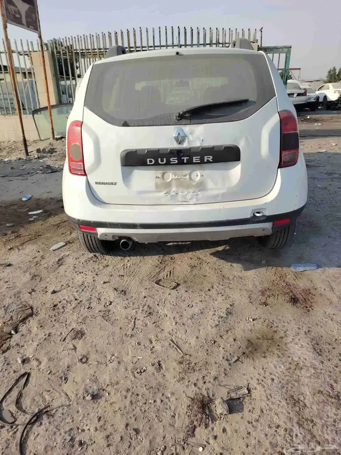 يوجد لدينا تشليح رينو داستر موديل 2015 2