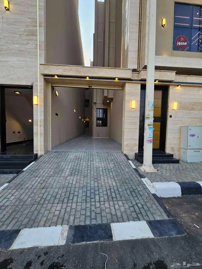 شقق ارضي بالمحاله ابها 1