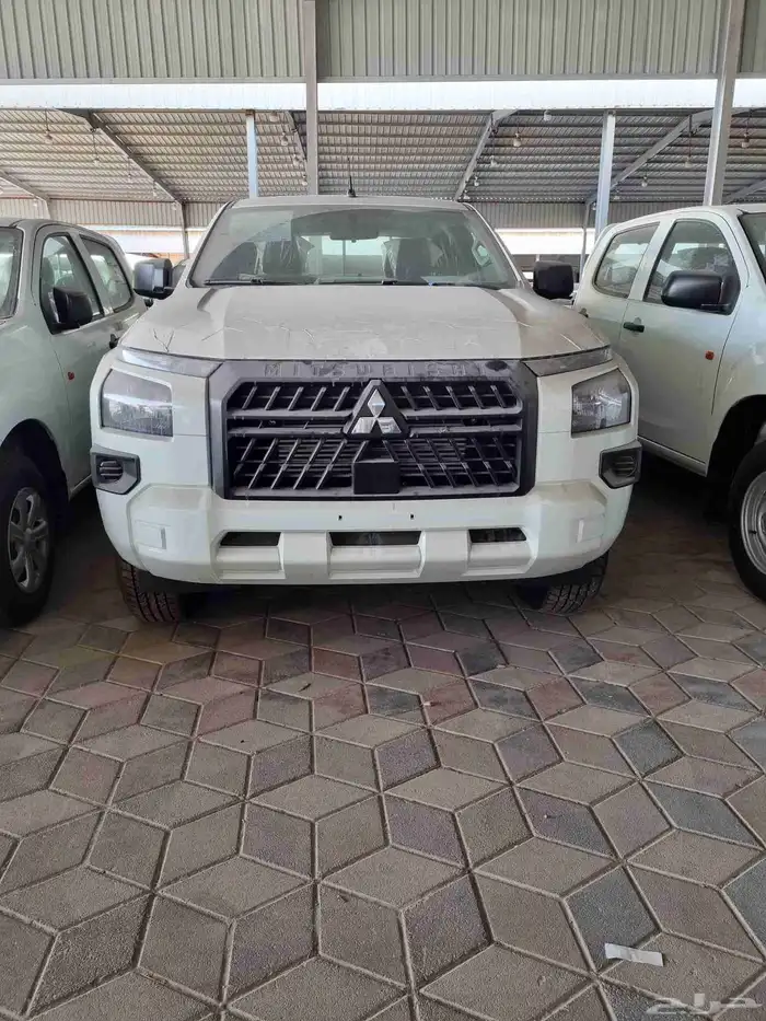 ميتسوبيشي ال200جنط16 اوتوماتيك 2025 1