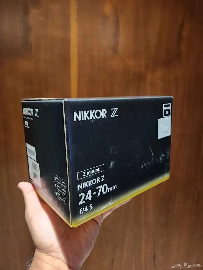 عدسة نيكون Nikon z 24-70mm f4 0