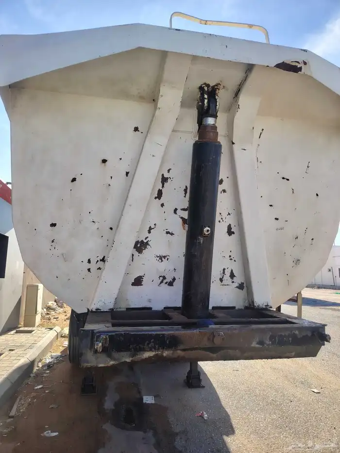 صندوق قلاب ثلاث محاور 2