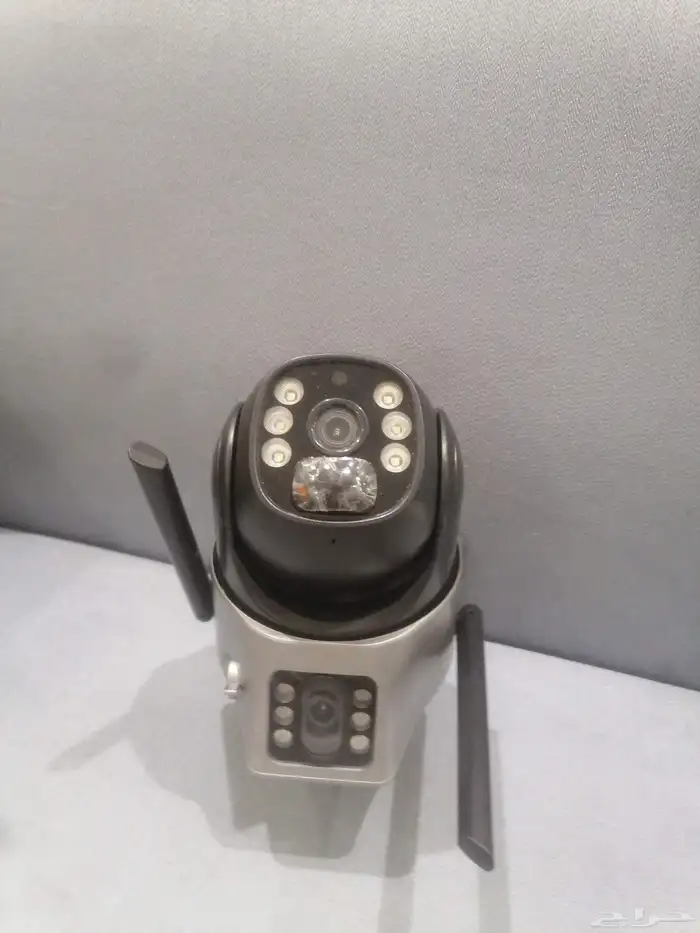 كاميرا مراقبة 4k تلف 360 درجة يمديك تتكلم من الجوال عن بعد 2