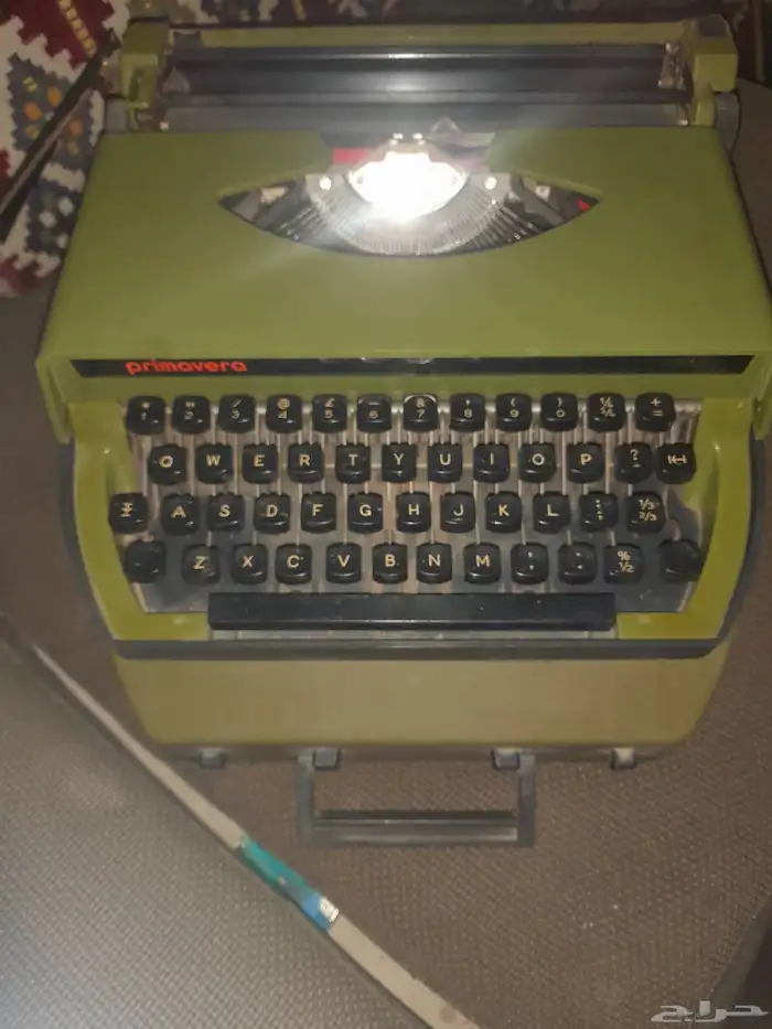 الة كاتبة 2000 رو ر الايطالية 5