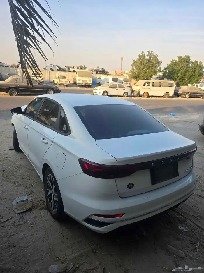 جيلي امجراند 2023 GS قطع_غيار 1