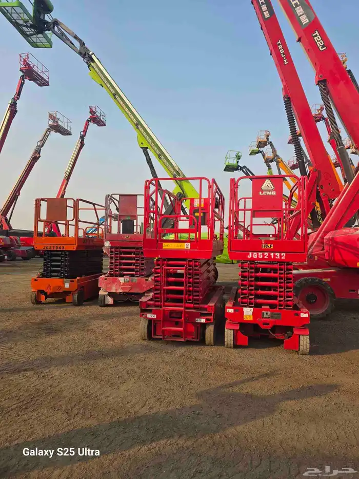 رافعة مقصية للايجار سيزرللايجار سيزرات لفت كهرباء للايجار 2