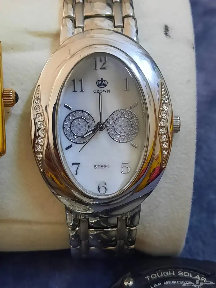 للبيع ساعات اصلي مستخدمه 2