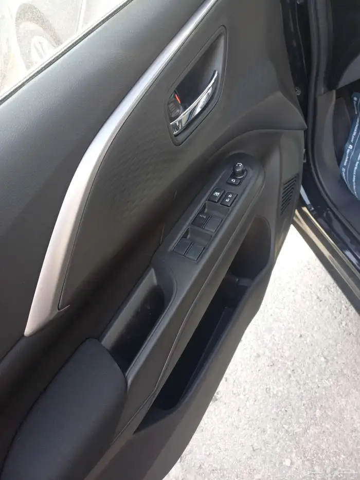 سوزوكي سويفت فل كامل موديل 2025 4