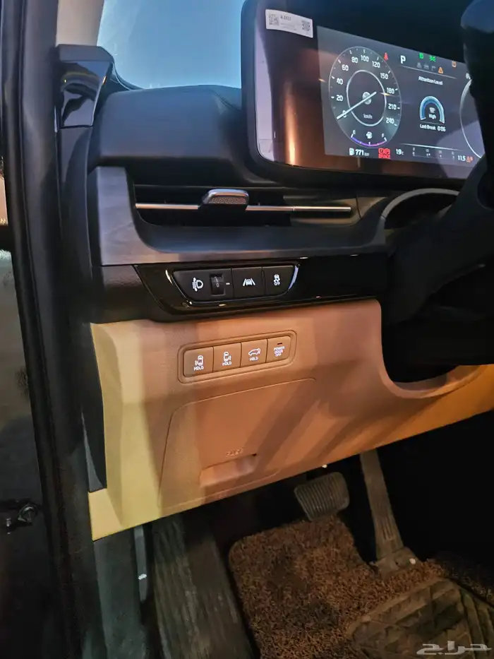 كيا كرنفال 2022 ديزل 3