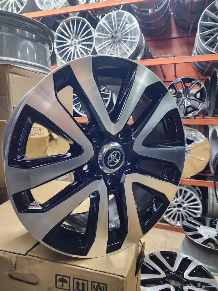 جنوط جيب لاندكروزر مقاس 20 اصلي وكاله موديل 2019 2