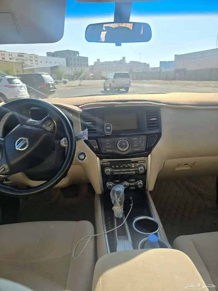 للبيع نيسان باثفايندر 2016 2