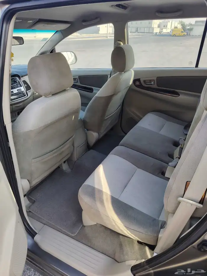 تويوتا انوفا 2013 7