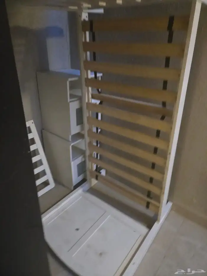 سرير اطفال هوم بوكس 4