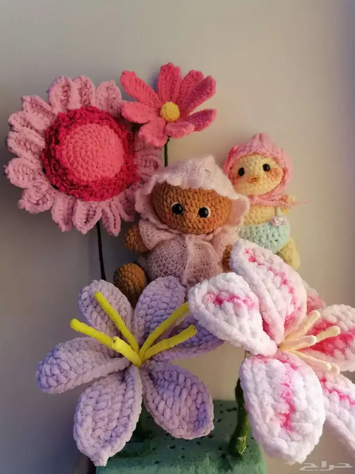 باقات ورد بخيوط الصوف جاهزة للتسليم الفوري 8