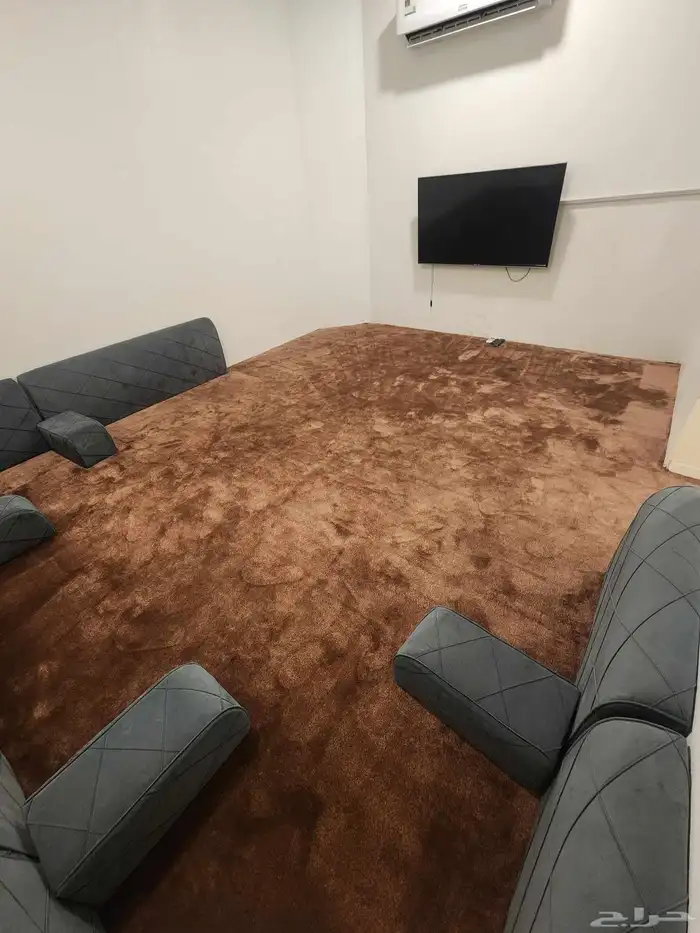 شقق عزاب مقابل البوابه الثانيه للمدينه العسكرية احد رفيده 10