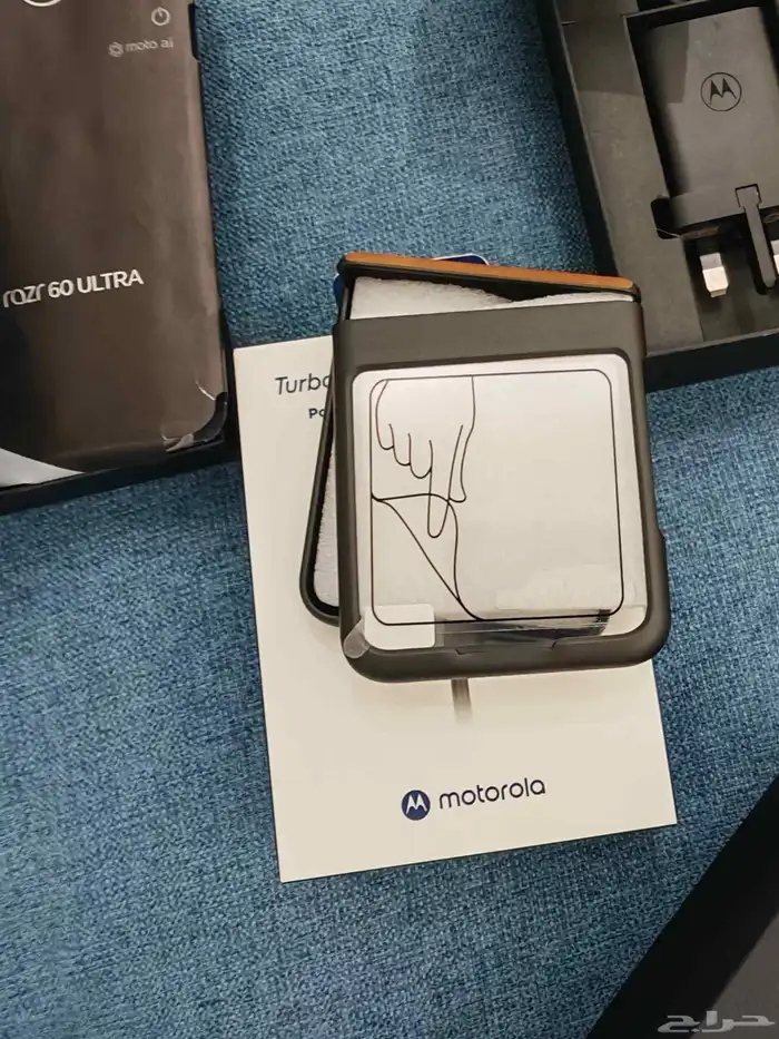 موتورولا رازار 60 الترا 5G سعة 512GB 12