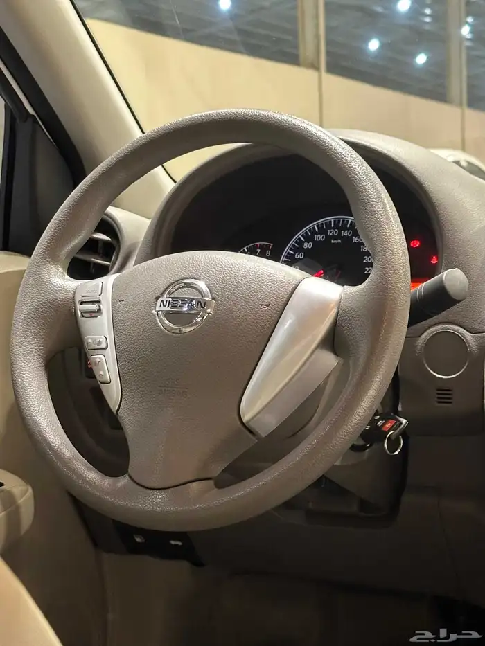 نيسا صني موديل 2023 بحاله ممتازه 11