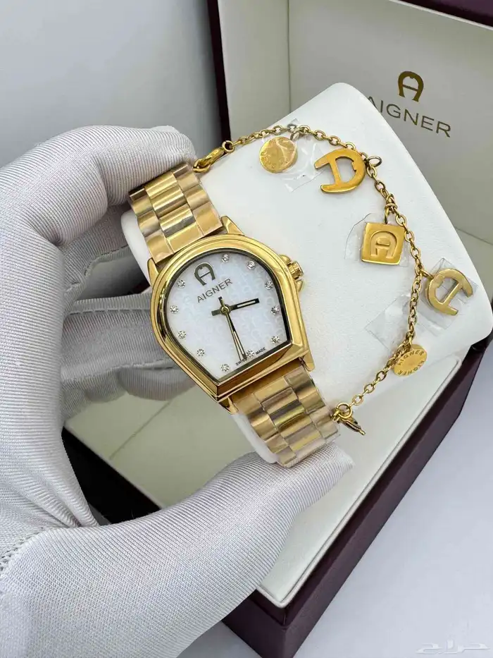 ساعة AIGNER نسائية أنيقة مع أسوارة 0