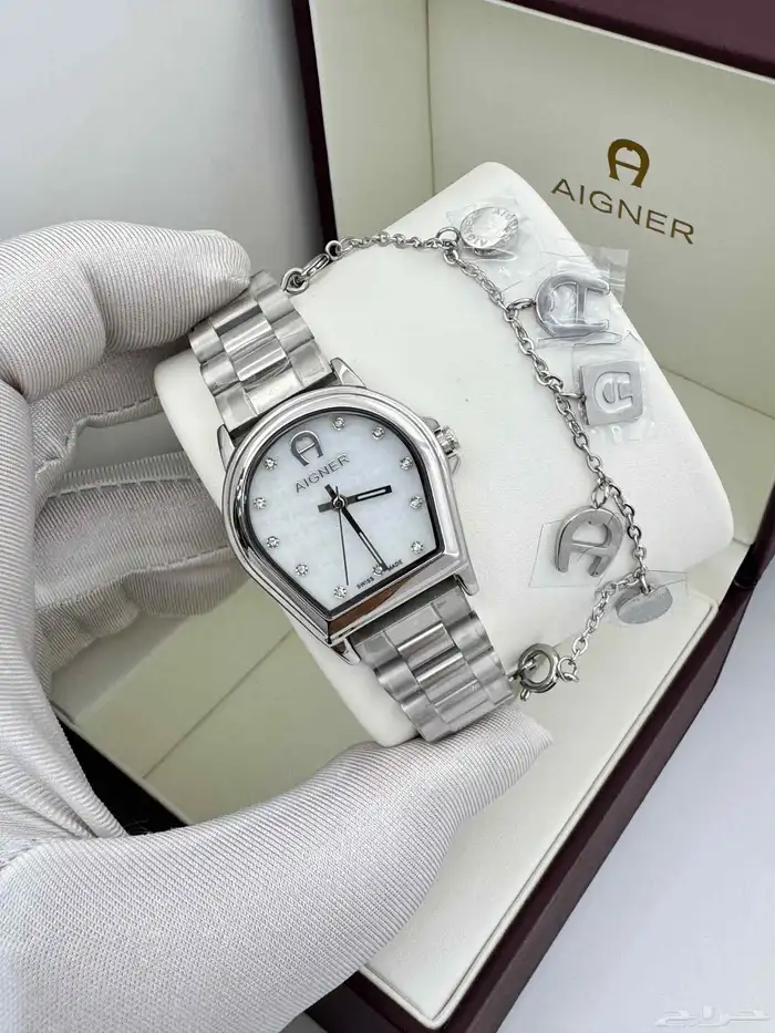 ساعة AIGNER نسائية أنيقة مع أسوارة 2