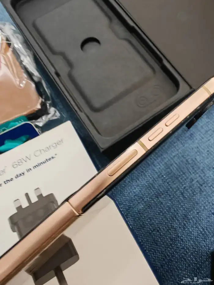 موتورولا رازار 60 الترا 5G سعة 512GB 6