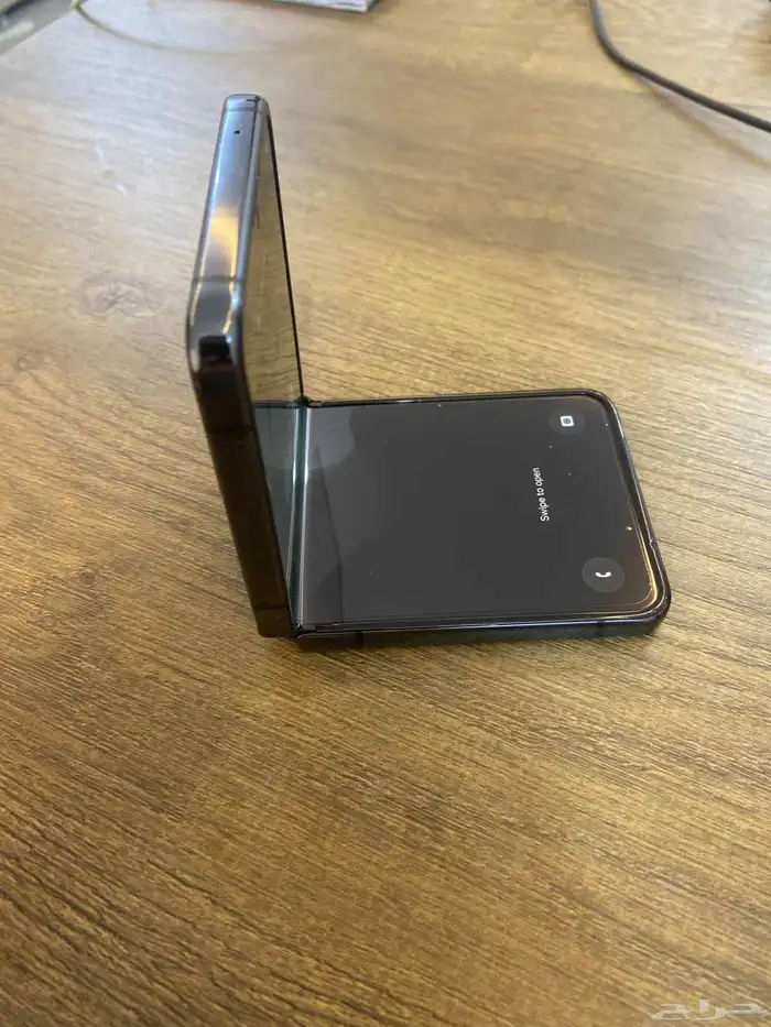 للبيع زد فليب 4 سامسونق z flip 4 5