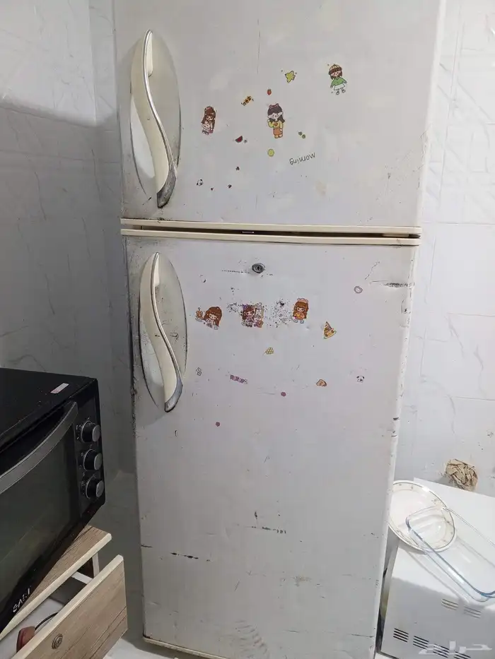 ثلاجه ال جي متوسطة الحجم 0