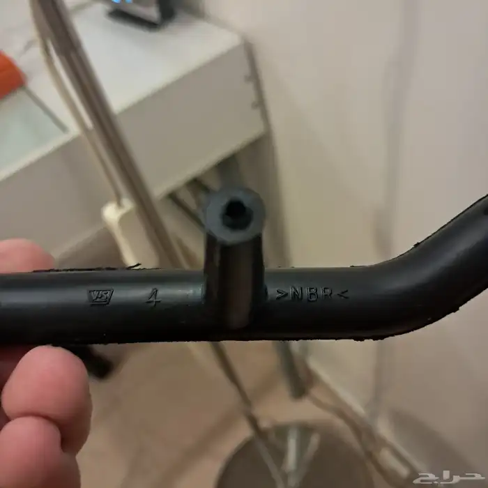 هوز تهوية بنزين مرسيدس فياقرا s350 2004 3