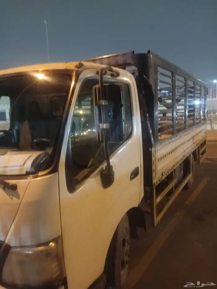 modal تويوتا دينا 2012 1