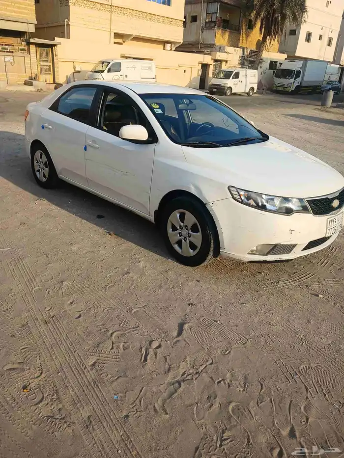 كيا سيراتو 2012 7