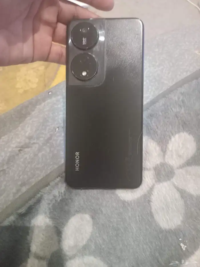 جوال هواوي نظيف ما في شيء 1