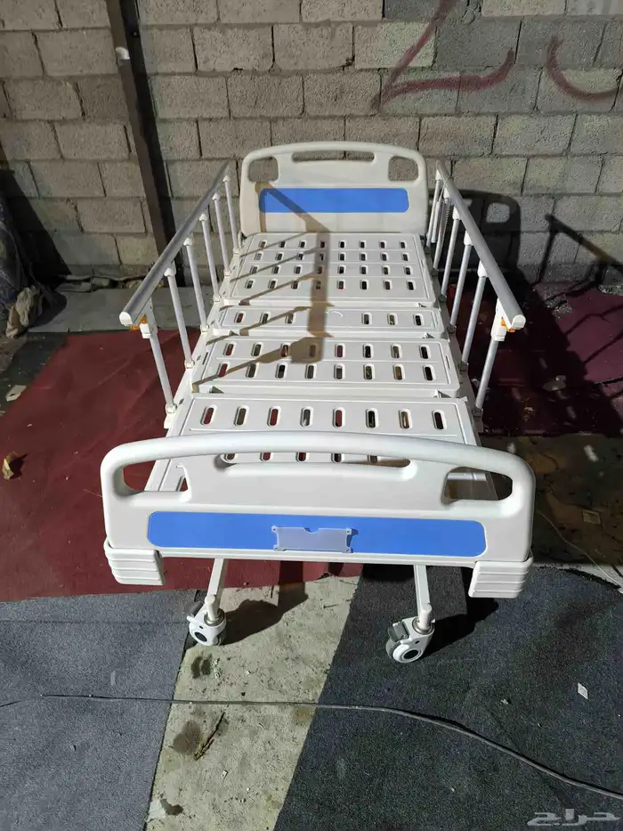 سرير طبي كهربائي 5