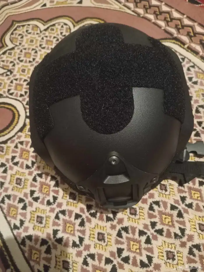 خوذه رائس للسلامة جديدة لم تستعمل نوع اصلي ممتاز للبيع 0